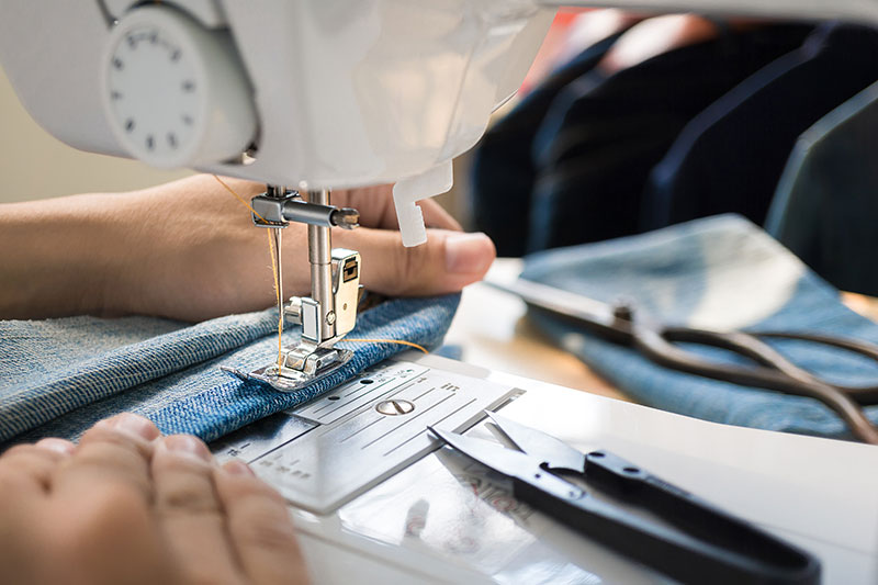 How to become a professional tailor or dressmaker