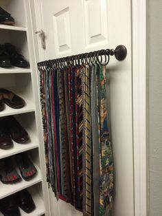 tie rack